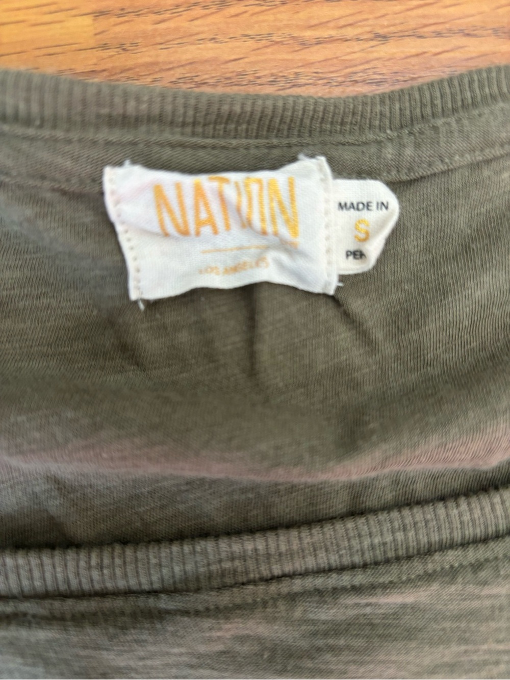 Nation Ruffle top - Picture 2 of 2